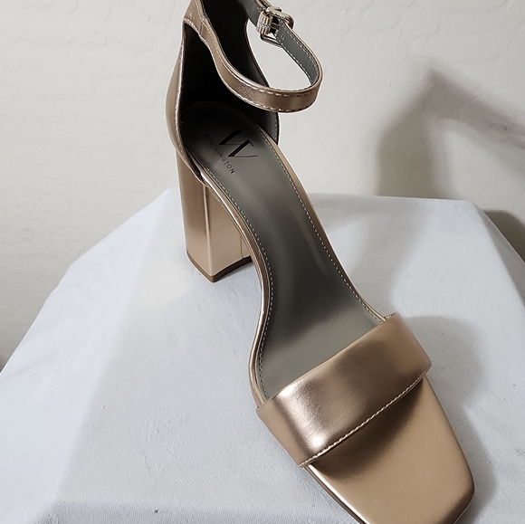 NWT WORTHINGTON Becklyn Rose Gold stacked heels. - Picture 4 of 6